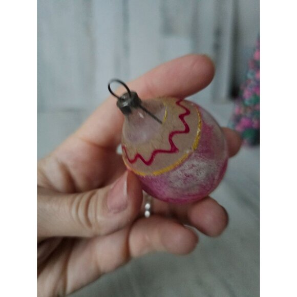 Antique pink swiggle glass ornament Xmas tree - Picture 7 of 12